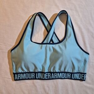Under Armour Women's Aqua Sports Bra Size XL Removable Pads